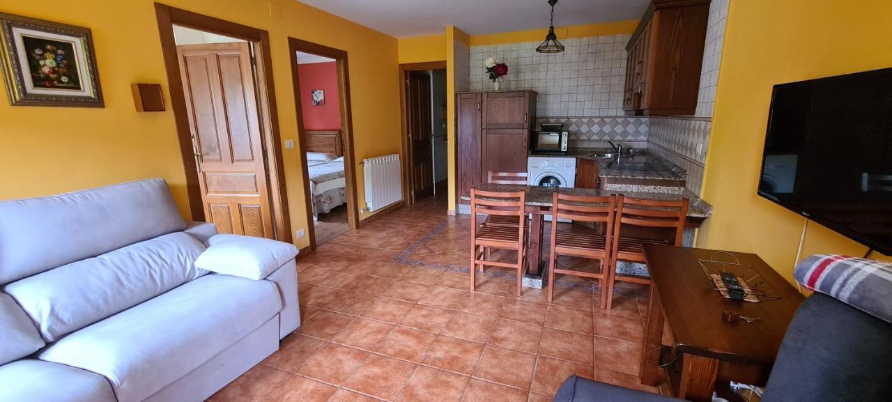 קרניה דה קברלס Apartamentos La Corona - Cabrales מראה חיצוני תמונה